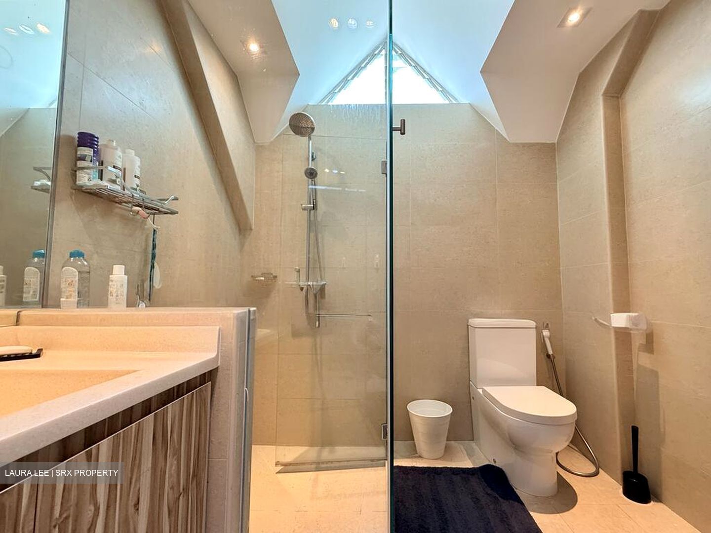 Woodgrove Condominium (D25), Condominium #495599881